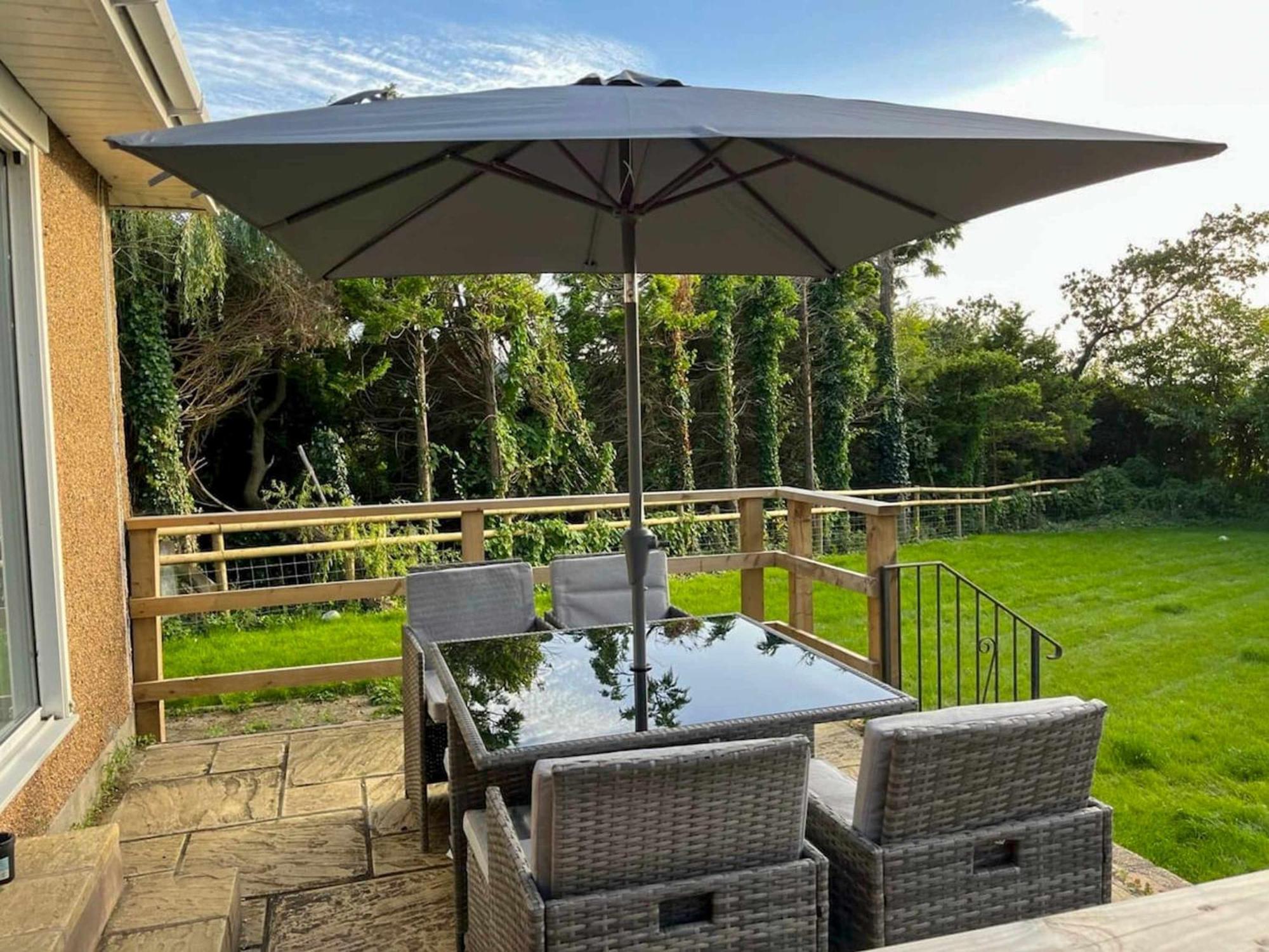 The Lockett Wonderful Large Bungalow Plympton, Plymouth Free Parking By Staystaycations מראה חיצוני תמונה